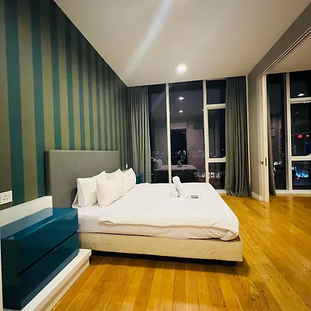 Platinum Suites By Penguinhome Kuala Lumpur Exterior photo