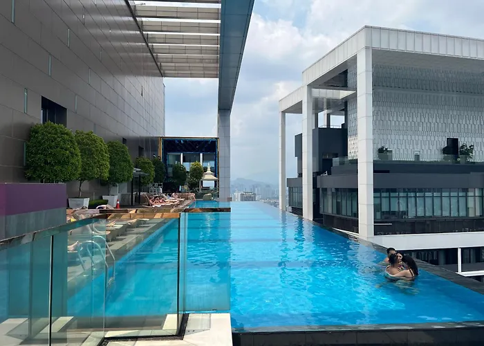 Platinum Suites By Penguinhome