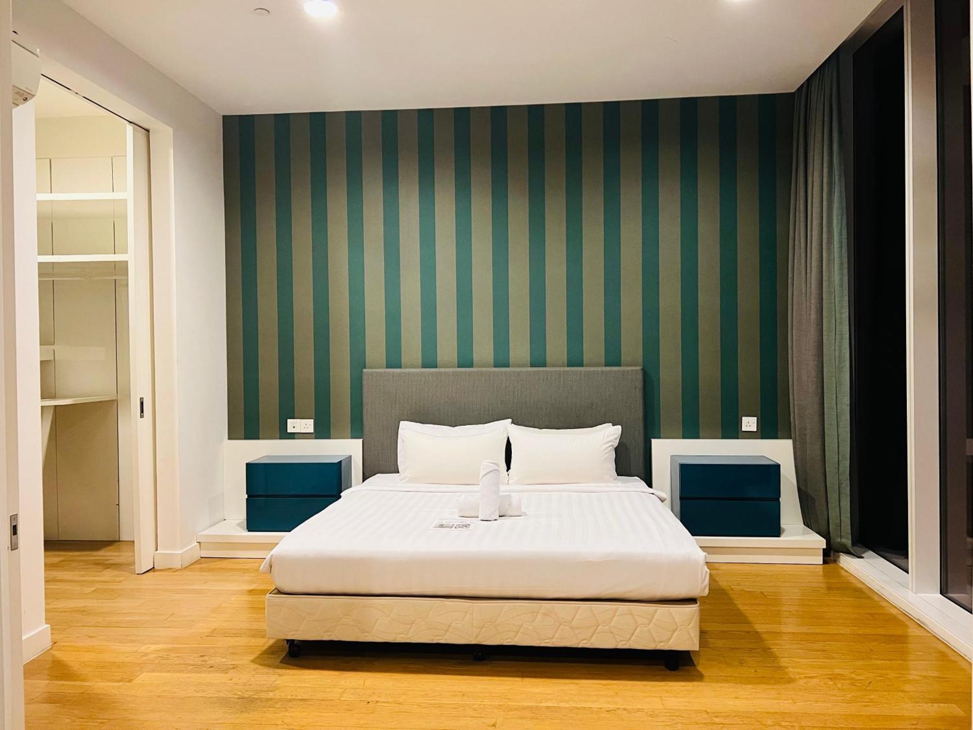 Platinum By Penguinhome * Kuala Lumpur